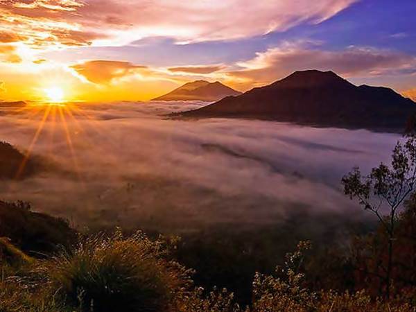 Soluppgång vid Mount Batur